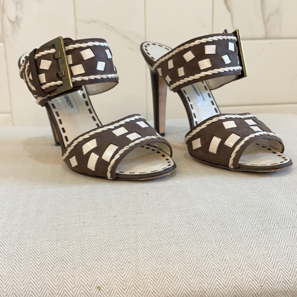 Manolo Blahnik Heel.  Size 38.5